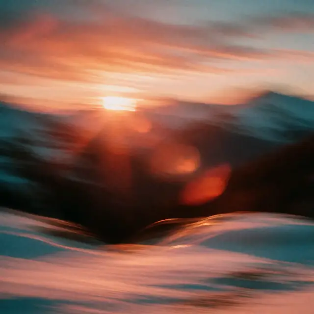 Krea 2 ComfyUI: A sunset over snowy mountains
