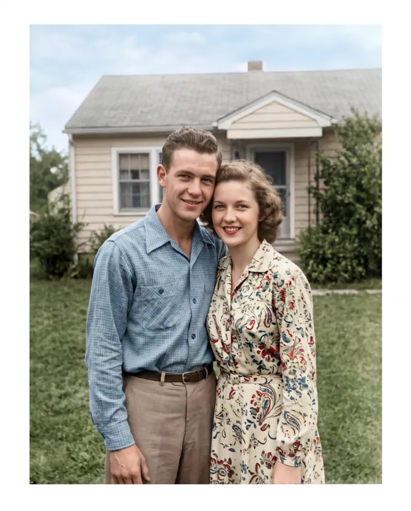 Restore old photos with PhotoCraft Online: after